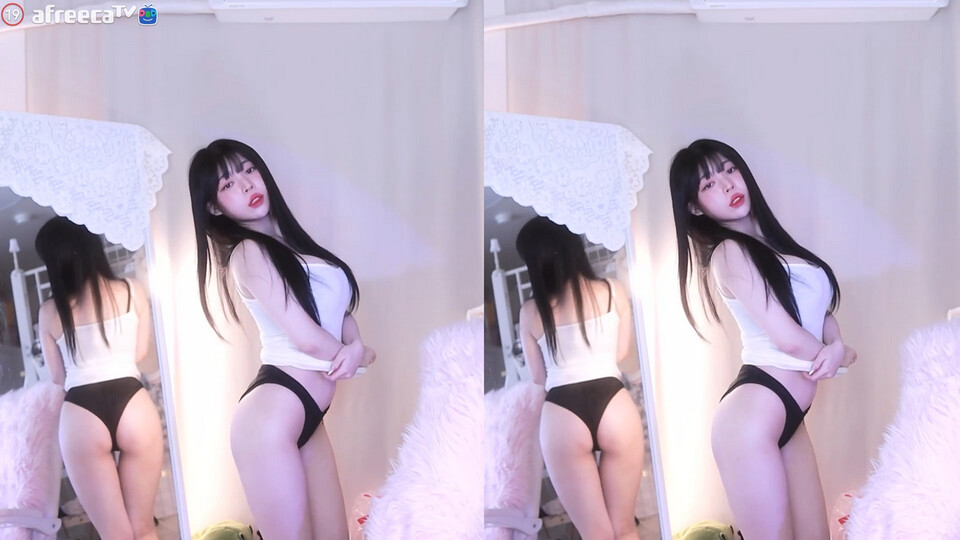 ♥유디♥（yudiiimaru）표정부터 꼴리는 하얀 원피스 뒷거울