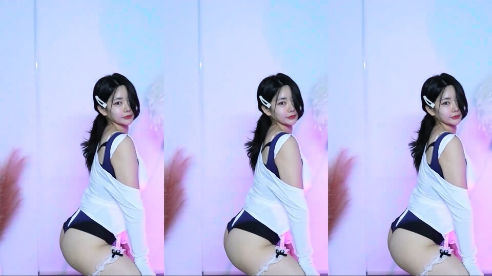 ❤️진하늘❤️（ghkdlxm8）앞치마 스쿨미즈 하이레그 트월킹