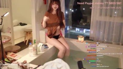 艾怡（irissiri129）241220