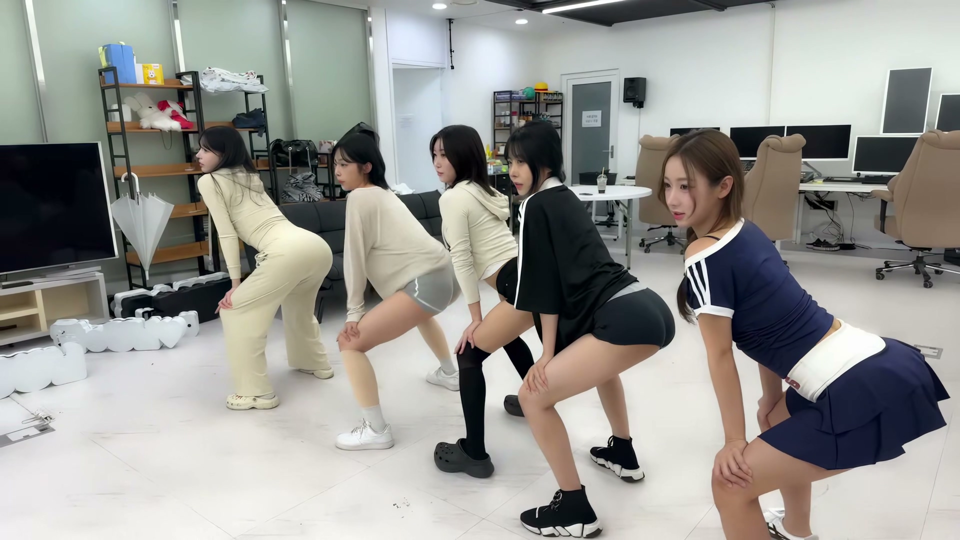 네린NERIN（yesrin21）250929