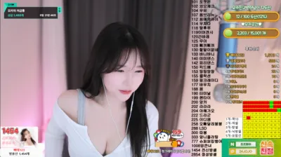 모카♥（peachya）250408
