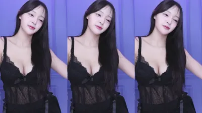시유ෆ（suee2332）250222