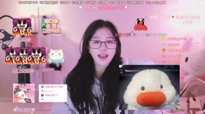유월ෆ（yourare）250307