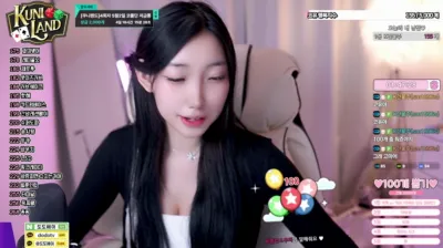 이로♥（akikxxo）250427