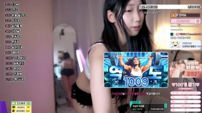 이로♥（akikxxo）250701