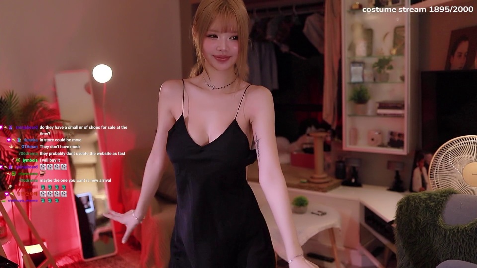 艾怡（irissiri129）260628